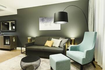 Фото номера Полулюкс Отель Hotel Sveitsi г. Хювинкяя 3
